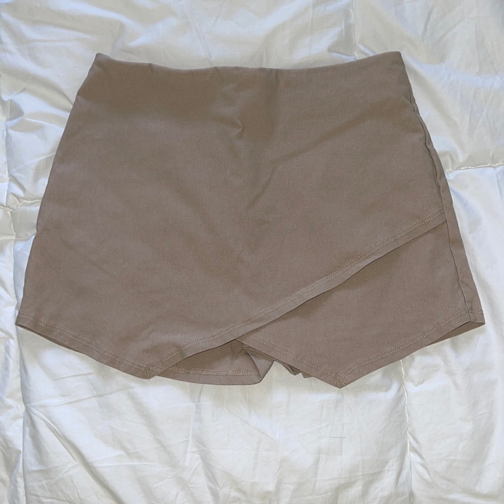 American Threads Tan Envelope Mini Skort